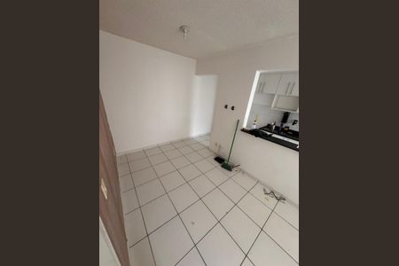 Sala de apartamento para alugar com 2 quartos, 45m² em Campo Grande, Rio de Janeiro
