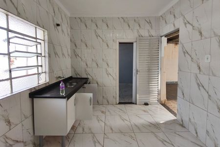 Casa para alugar com 200m², 3 quartos e 2 vagas Casa para alugar com 200m², 3 quartos e 2 vagasCozinha