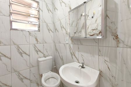 Casa para alugar com 200m², 3 quartos e 2 vagas Casa para alugar com 200m², 3 quartos e 2 vagasBanheiro