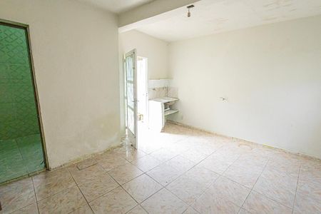 Casa para alugar com 150m², 2 quartos e 3 vagas Casa para alugar com 150m², 2 quartos e 3 vagasÁrea de serviço