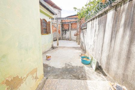 Casa para alugar com 150m², 2 quartos e 3 vagas Casa para alugar com 150m², 2 quartos e 3 vagasquintal
