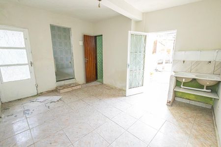 Casa para alugar com 150m², 2 quartos e 3 vagas Casa para alugar com 150m², 2 quartos e 3 vagasÁrea de serviço