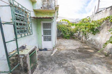 Casa para alugar com 150m², 2 quartos e 3 vagas Casa para alugar com 150m², 2 quartos e 3 vagasquintal