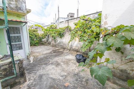 Casa para alugar com 150m², 2 quartos e 3 vagas Casa para alugar com 150m², 2 quartos e 3 vagasvaranda / estacionamento