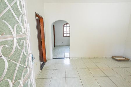 Sala de casa para alugar com 2 quartos, 150m² em Nova York, Belo Horizonte