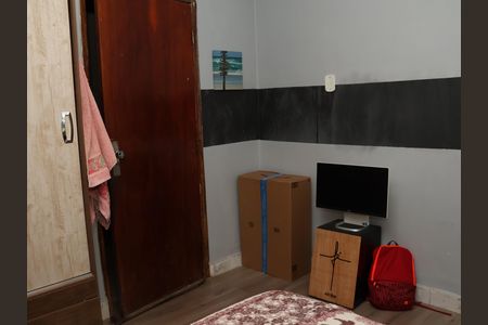 Casa à venda com 4 quartos, 250m² em Vila Bandeirantes, Goiânia