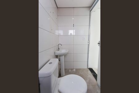 Studio para alugar com 25m², 1 quarto e sem vaga Studio para alugar com 25m², 1 quarto e sem vagaBanheiro