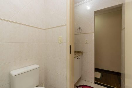 Casa à venda com 360m², 3 quartos e 2 vagas Casa à venda com 360m², 3 quartos e 2 vagasBanheiro 2