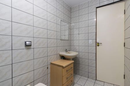 Casa à venda com 360m², 3 quartos e 2 vagas Casa à venda com 360m², 3 quartos e 2 vagasBanheiro 3