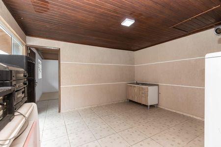 Casa à venda com 360m², 3 quartos e 2 vagas Casa à venda com 360m², 3 quartos e 2 vagasÁrea com Churrasqueira