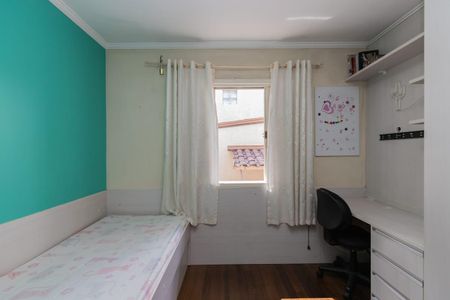Casa à venda com 360m², 3 quartos e 2 vagas Casa à venda com 360m², 3 quartos e 2 vagasQuarto 2