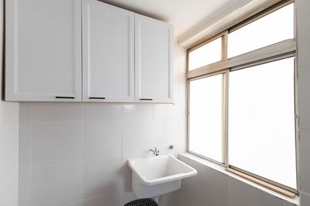 Apartamento à venda com 61m², 2 quartos e sem vaga Apartamento à venda com 61m², 2 quartos e sem vagaCozinha - Armários / Área de Serviço
