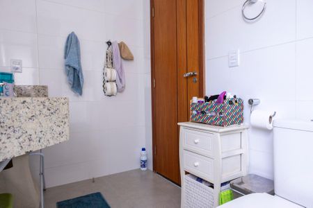 Casa para alugar com 327m², 4 quartos e 4 vagasBanheiro da Suíte 1