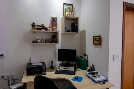Casa para alugar com 327m², 4 quartos e 4 vagasesc