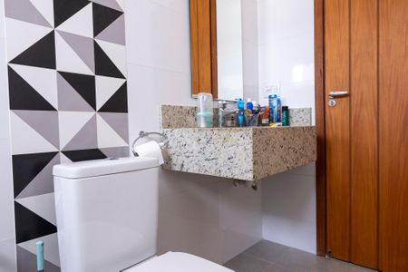 Casa para alugar com 327m², 4 quartos e 4 vagasBanheiro da Suíte 2