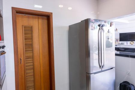 Casa para alugar com 327m², 4 quartos e 4 vagasCozinha