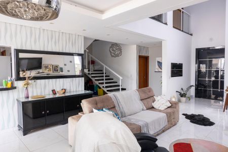 Sala de casa para alugar com 4 quartos, 327m² em Brigadeiro Tobias, Sorocaba