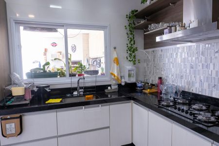 Casa para alugar com 327m², 4 quartos e 4 vagasCozinha