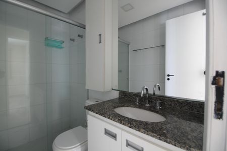 Apartamento para alugar com 70m², 2 quartos e 1 vagaBanheiro Social