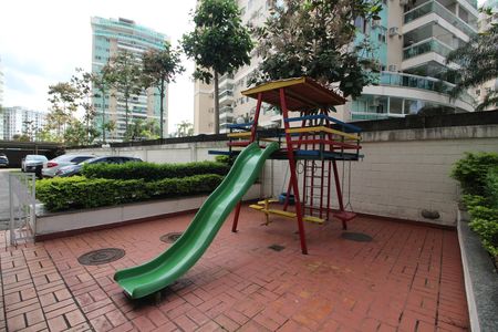 Apartamento para alugar com 70m², 2 quartos e 1 vagaÁrea Comum