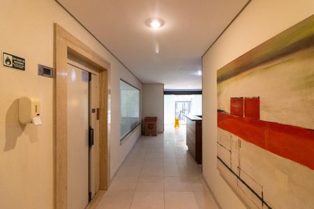 Apartamento à venda com 94m², 3 quartos e 1 vaga Apartamento à venda com 94m², 3 quartos e 1 vagaHall de entrada