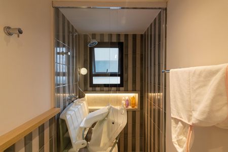 Apartamento à venda com 94m², 3 quartos e 1 vaga Apartamento à venda com 94m², 3 quartos e 1 vagaBanheiro da Suíte