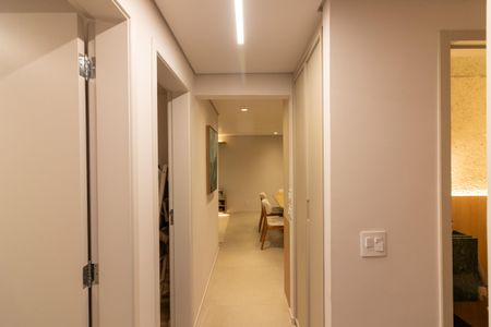 Apartamento à venda com 94m², 3 quartos e 1 vaga Apartamento à venda com 94m², 3 quartos e 1 vagaCorredor