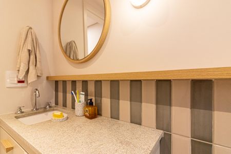 Apartamento à venda com 94m², 3 quartos e 1 vaga Apartamento à venda com 94m², 3 quartos e 1 vagaBanheiro da Suíte