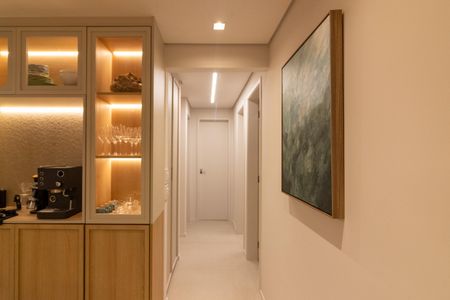 Apartamento à venda com 94m², 3 quartos e 1 vaga Apartamento à venda com 94m², 3 quartos e 1 vagaCorredor