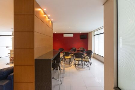Apartamento à venda com 94m², 3 quartos e 1 vaga Apartamento à venda com 94m², 3 quartos e 1 vagaÁrea comum - Salão de festas