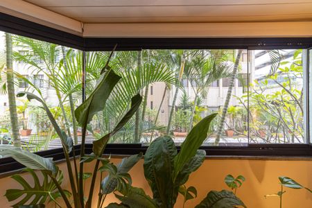 Apartamento à venda com 94m², 3 quartos e 1 vaga Apartamento à venda com 94m², 3 quartos e 1 vagaSala