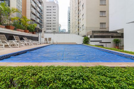 Apartamento à venda com 94m², 3 quartos e 1 vaga Apartamento à venda com 94m², 3 quartos e 1 vagaÁrea comum - Piscina