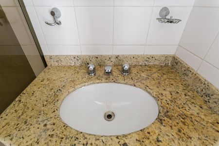 Apartamento à venda com 104m², 4 quartos e 2 vagas Apartamento à venda com 104m², 4 quartos e 2 vagasBanheiro Social