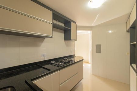 Casa de condomínio para alugar com 85m², 3 quartos e 2 vagas Casa de condomínio para alugar com 85m², 3 quartos e 2 vagasCozinha