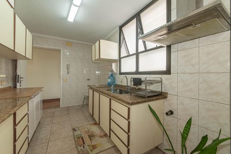 Apartamento à venda com 81m², 2 quartos e 1 vaga