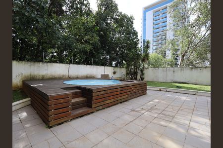 Apartamento à venda com 40m², 1 quarto e 1 vagaÁrea comum - Piscina