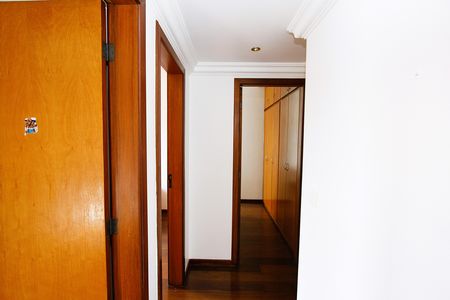 Apartamento para alugar com 100m², 3 quartos e 2 vagasCorredor
