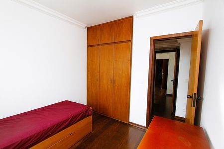 Apartamento para alugar com 100m², 3 quartos e 2 vagasQuarto 2