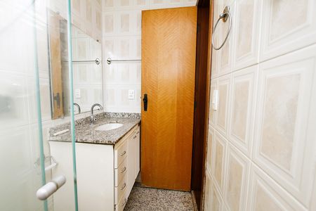 Apartamento para alugar com 100m², 3 quartos e 2 vagasBanheiro da Suíte