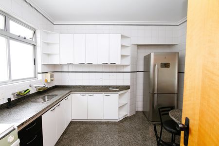 Apartamento para alugar com 100m², 3 quartos e 2 vagasCozinha
