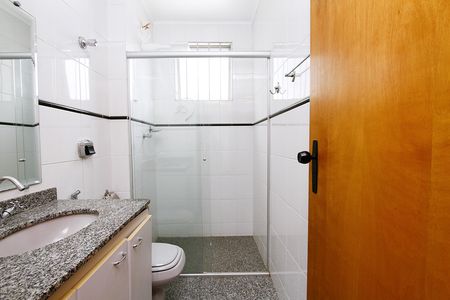 Apartamento para alugar com 100m², 3 quartos e 2 vagasBanheiro Social