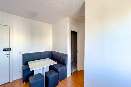 Apartamento para alugar com 39m², 2 quartos e 1 vagaSala