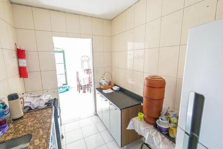 Casa à venda com 242m², 3 quartos e 4 vagasCozinha
