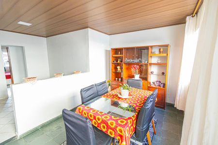 Sala de casa à venda com 3 quartos, 242m² em Céu Azul, Belo Horizonte