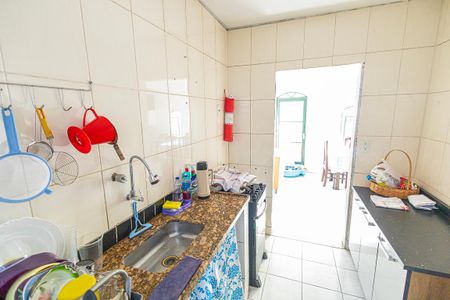 Casa à venda com 242m², 3 quartos e 4 vagasCozinha