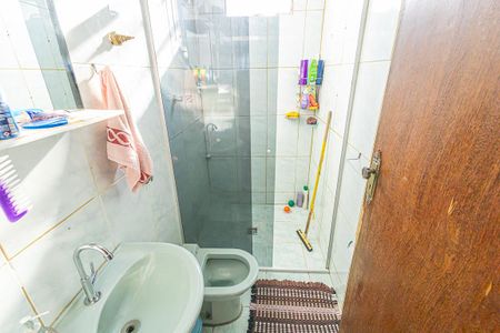 Casa à venda com 242m², 3 quartos e 4 vagasBanheiro