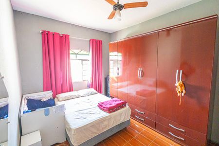 Casa à venda com 242m², 3 quartos e 4 vagasQuarto 1
