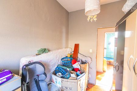 Casa à venda com 242m², 3 quartos e 4 vagasQuarto 2