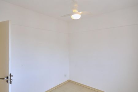 Apartamento à venda com 80m², 3 quartos e 1 vagaQuarto 2