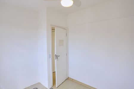 Apartamento à venda com 80m², 3 quartos e 1 vagaQuarto 2
